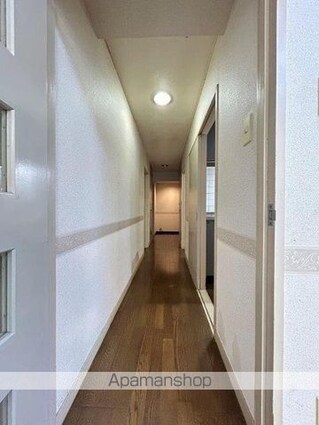 東京都杉並区高円寺南５丁目[3LDK/74.37m2]の玄関