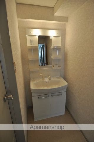 半田ロイヤルマンションの内装写真