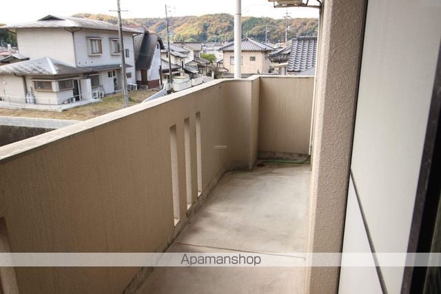 グラッチェ三成の内装写真