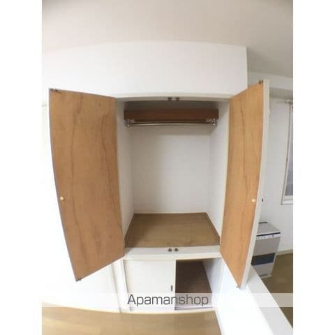 クリスタルハイツ元町の内装写真