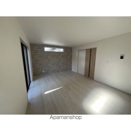 東京都八王子市川口町[3SLDK/94.6m2]のリビング・居間2