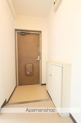第一グリーンハイツ松縄[3LDK/60.71m2]の玄関