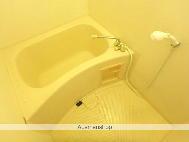 ゴールデン東海の内装写真