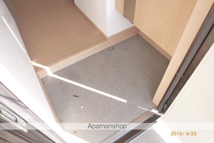 アラモード[1LDK/40.07m2]の玄関