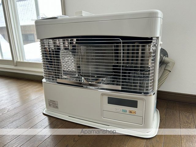 札幌市手稲区 2階建 築38年の内装写真