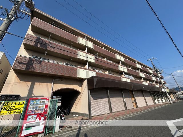 ロイヤルコーポ忠岡の外観写真
