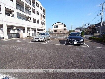 茨城県牛久市ひたち野西４丁目[2LDK/55.71m2]の駐車場