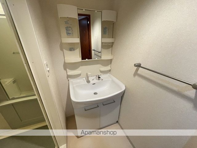 FORESTAGE江坂垂水町の内装写真