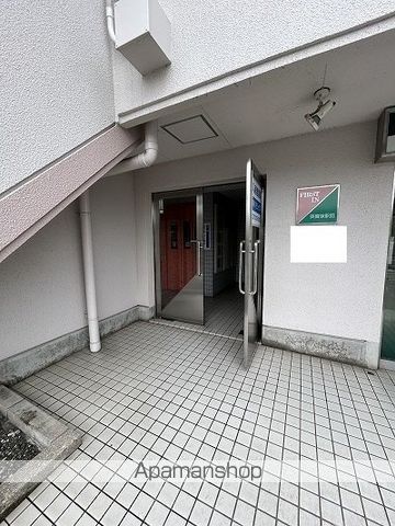 ファーストイン英賀保駅前の玄関写真