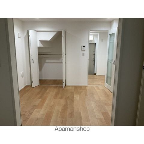ヒルサイド西が丘の内装写真