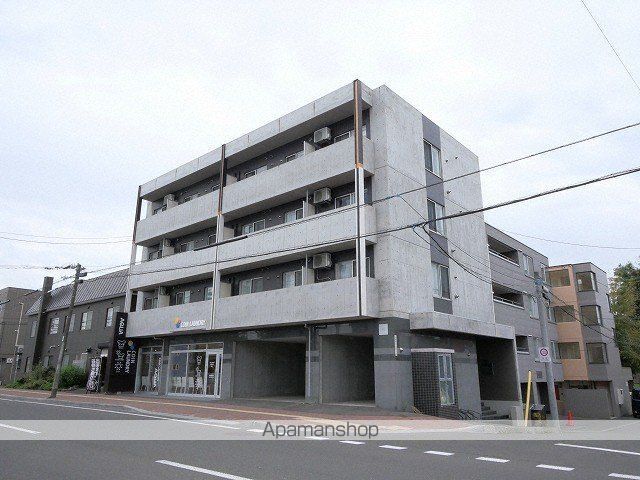 サンコート本郷通の外観写真