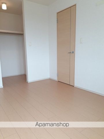ルート3&M・YVIの内装写真