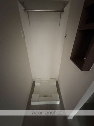 NOBLE RAFFINER 元町の内装写真