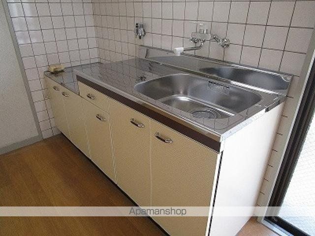 木通歯科ビルの内装写真
