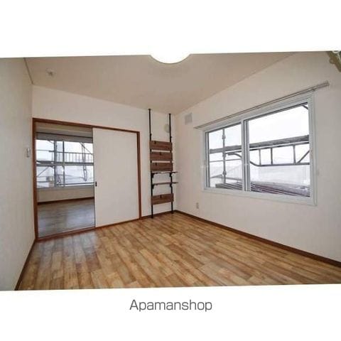 ADVANCEDーIIの内装写真