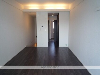 東京都福生市加美平１丁目[1R/35.58m2]のリビング・居間