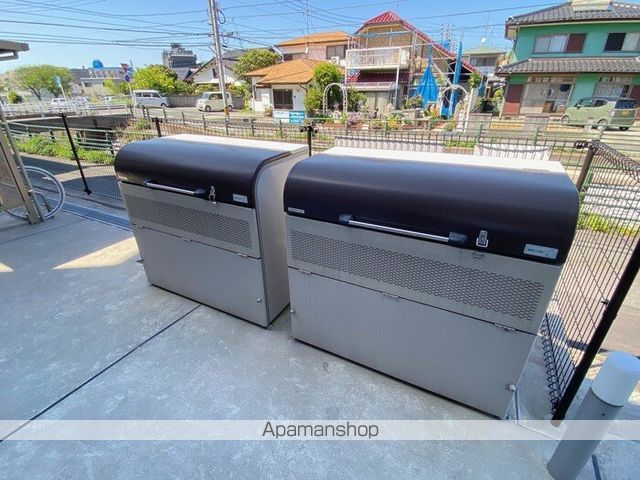 クラヴィス タカラの内装写真