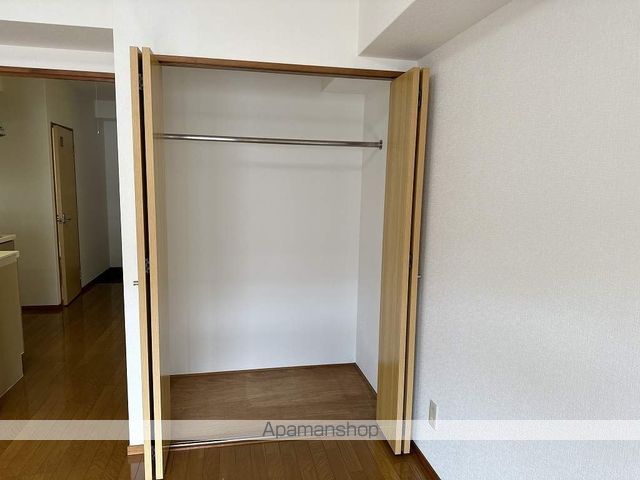 エルミタージュ天神の内装写真