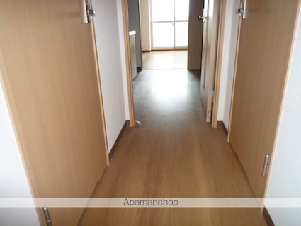 滋賀県草津市野路東６丁目[1DK/30.55m2]の玄関