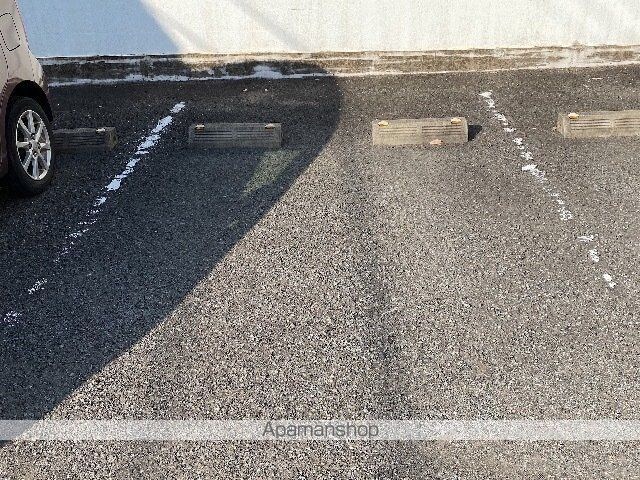 レオパレス松江東[1K/23.18m2]の駐車場