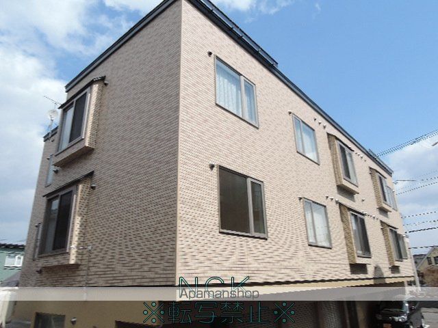 プラザ元町の外観写真