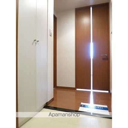 東京都世田谷区羽根木１丁目[1LDK/49.23m2]の玄関