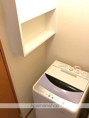 レオパレスロイヤルIIの内装写真