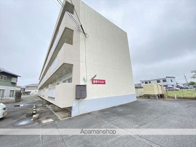 茜屋マンションの外観写真