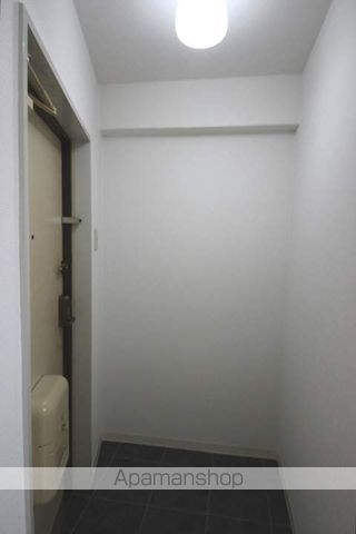 ロイヤルコート上池田の内装写真
