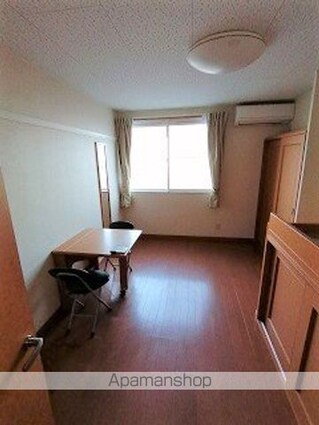 レオパレス北中江[1K/26.08m2]のリビング・居間