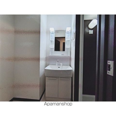 セゾン・ドゥ・ブランシェ千葉中央の内装写真