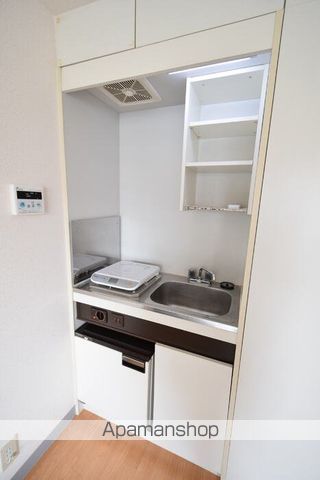 甲南クローバーハウスの内装写真