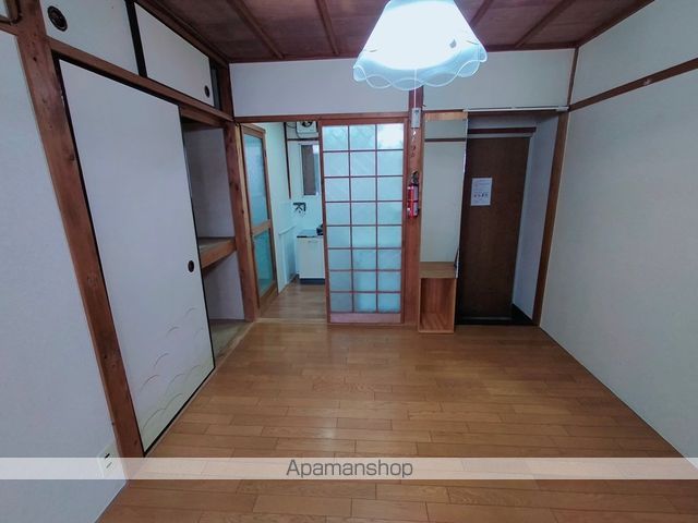 明美マンションの内装写真