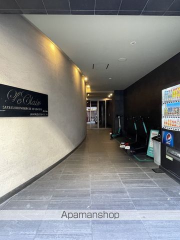 ルクレ堺筋本町レジデンスの玄関写真