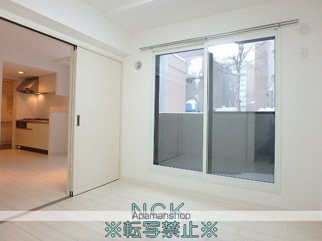 HOPE N8E8の内装写真