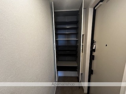 ラ・ポレール代田[1LDK/38.91m2]の玄関