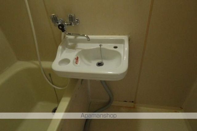 メゾンKの内装写真