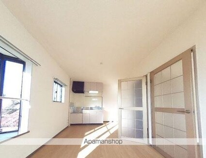 エム・エトアール　Ａ[2LDK/58m2]の内装2