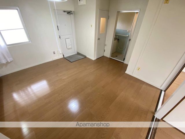 新原第1マンションの内装写真