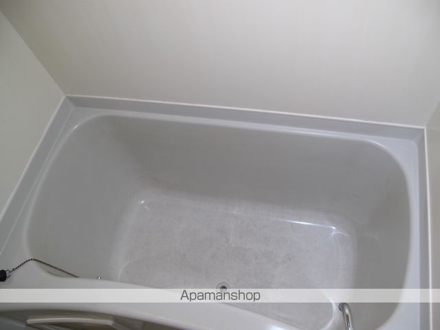 ロイヤルハウス富丘Cの内装写真