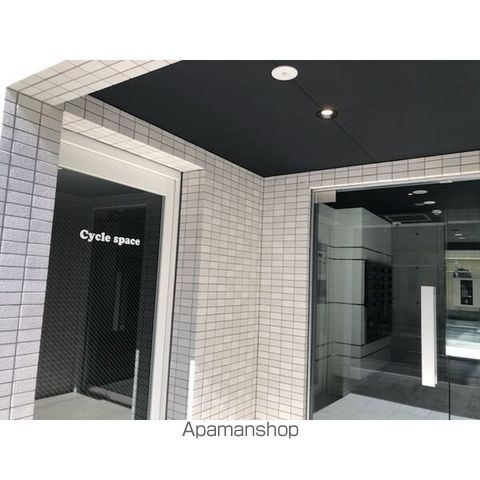 AMINAS T15の玄関写真