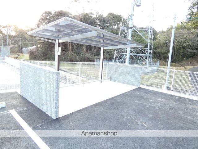 クレストヒルズ A棟の内装写真