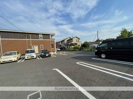 エィチワイティ[1LDK/50.33m2]の駐車場