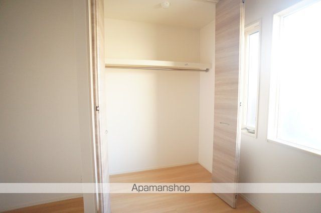 エレガントコートマユカ西大寺の内装写真