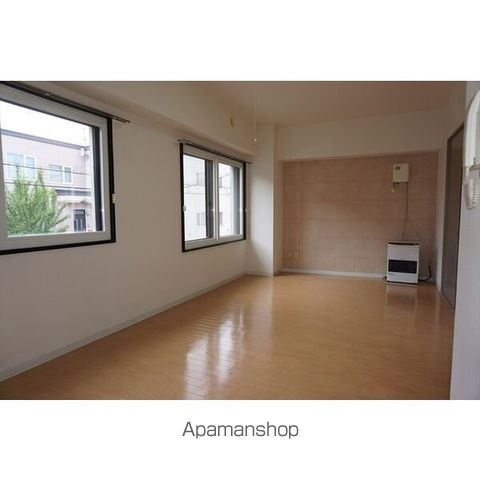 モデュロールの内装写真
