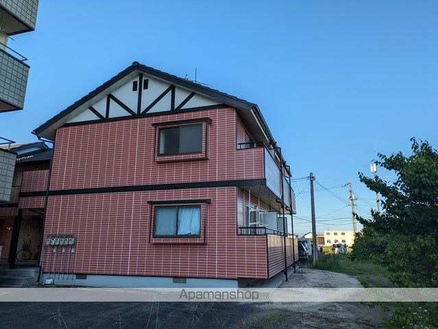 フォーバスIIIの外観写真