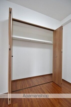 ＣＲＥＳＴ　ＣＥＮＴＲＡＬ　ＢＬＤＧ．[1LDK/35.16m2]の収納