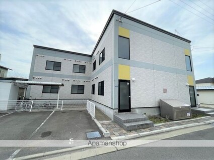 レオパレスドミール湯川[1K/23.18m2]の外観2