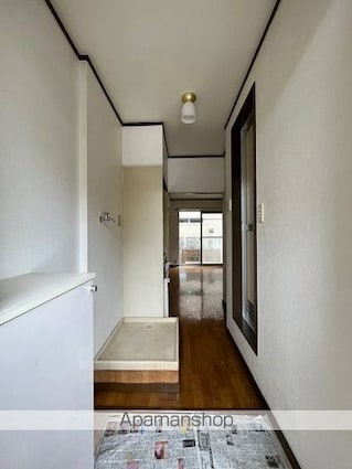 ローラ・シャンテ[1R/18.2m2]の玄関