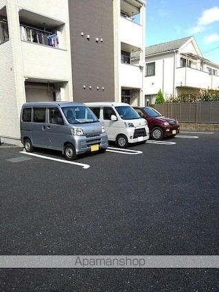 パークレジデンスⅡ[1K/31.65m2]の駐車場